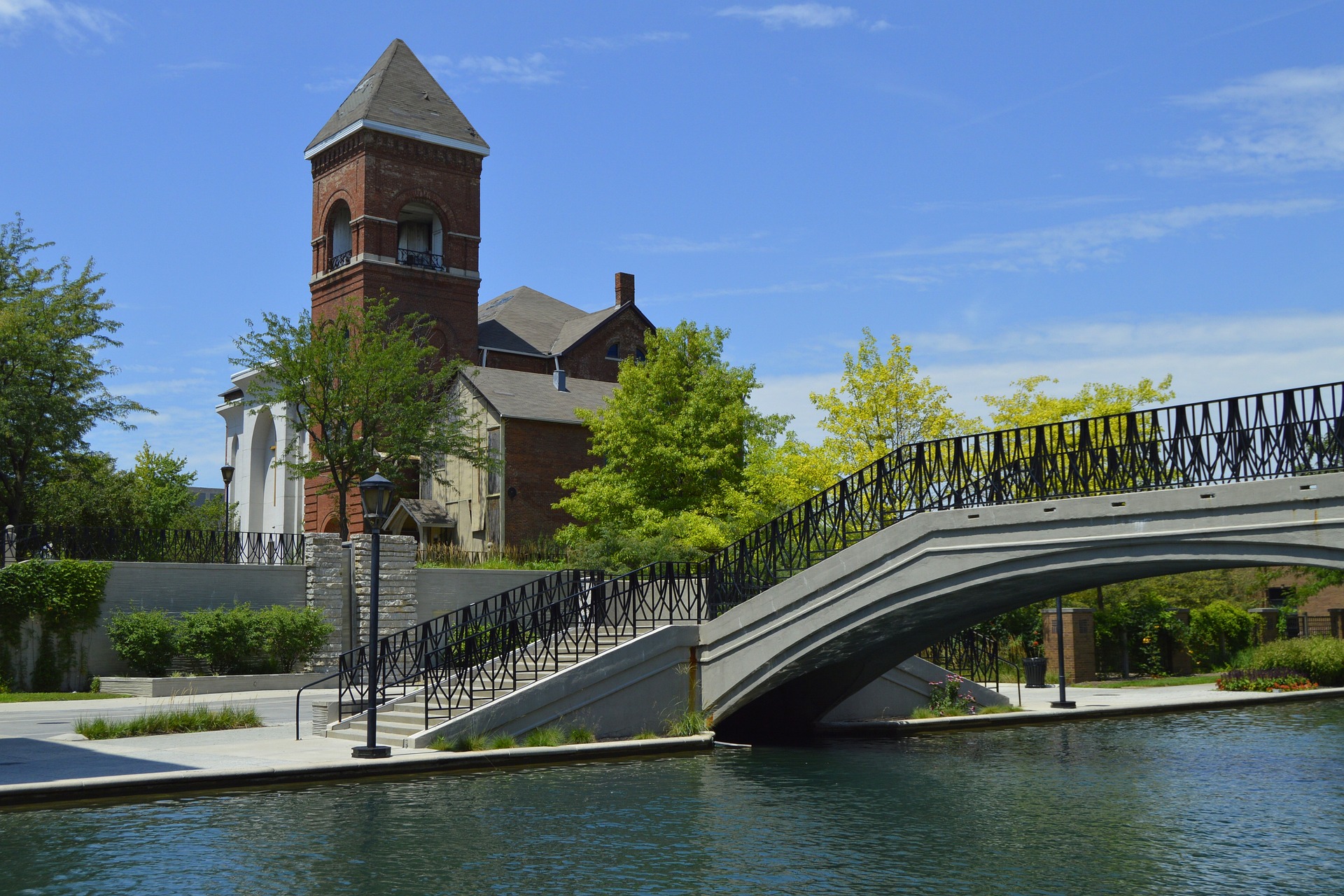 Use This Real Estate API To Get Property Prices In Indianapolis