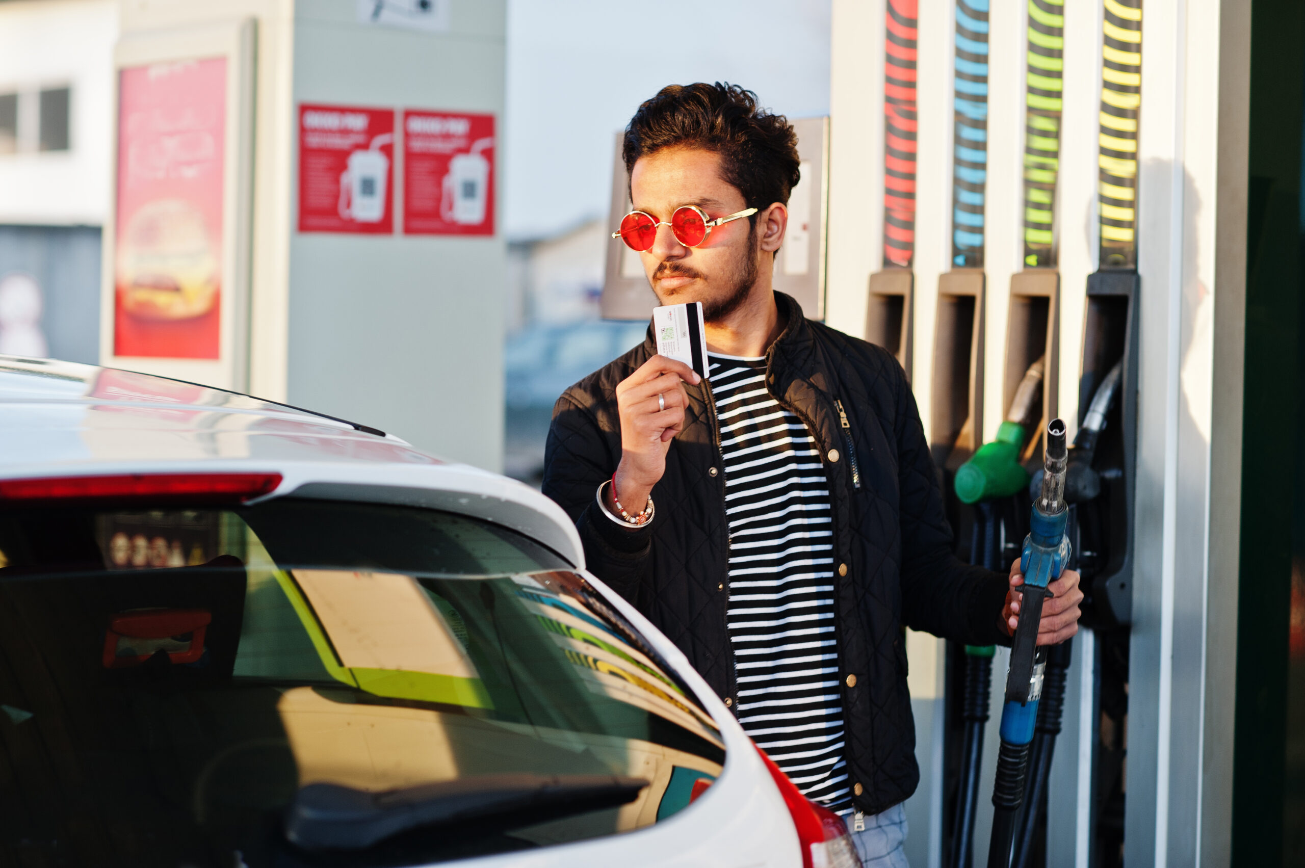 Get Today’s Fuel Prices For Indian States And Districts
