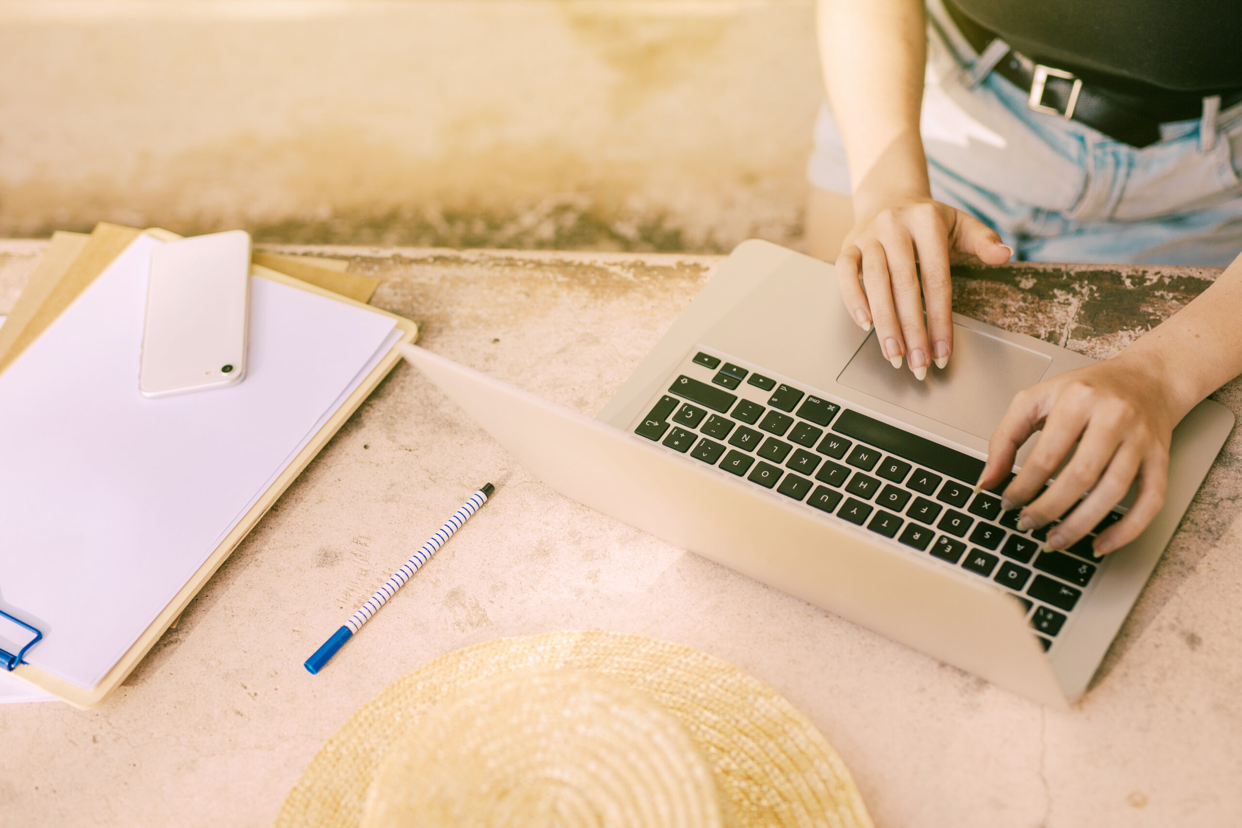 How To Use Transitions To Connect Paragraphs Using This API